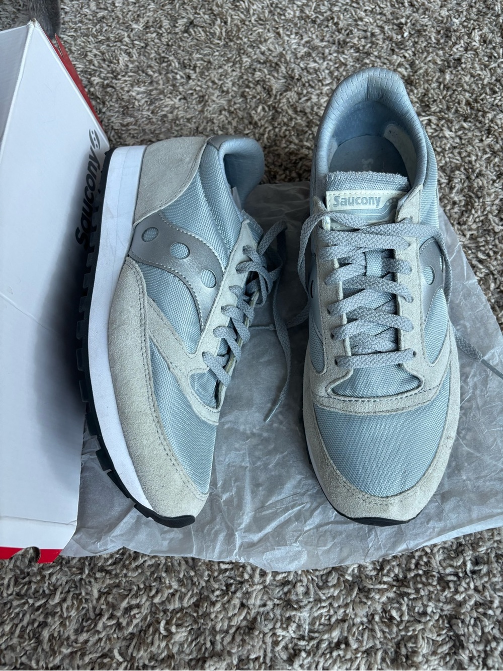 Saucony Men’s Light Gray Suede & Mesh Sneakers sz 11 jazz nwt